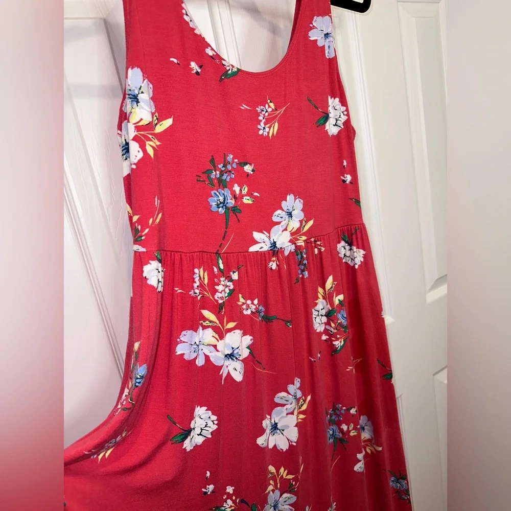 So Floral Maxi T-shirt Dress - Picture 4 of 12